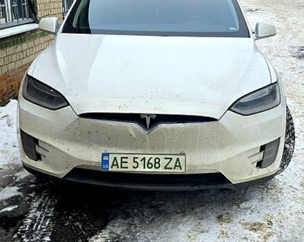 Белый Тесла Модель Х, объемом двигателя 0.58 л и пробегом 0 тыс. км за 26500 $, фото 1 на Automoto.ua