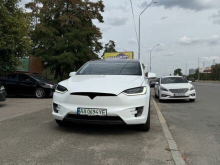 Білий Тесла Модель Х, об'ємом двигуна 0 л та пробігом 128 тис. км за 19957 $, фото 1 на Automoto.ua