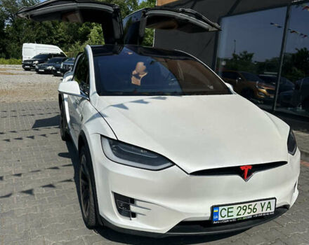 Белый Тесла Модель Х, объемом двигателя 0 л и пробегом 157 тыс. км за 22500 $, фото 1 на Automoto.ua