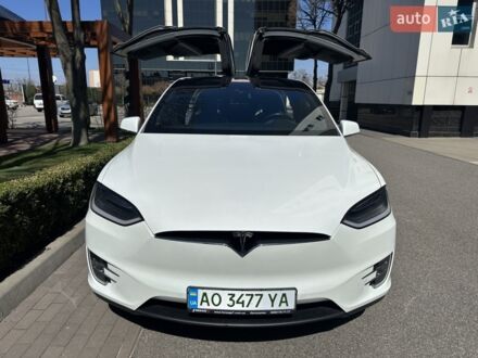 Білий Тесла Модель Х, об'ємом двигуна 0 л та пробігом 129 тис. км за 28000 $, фото 1 на Automoto.ua