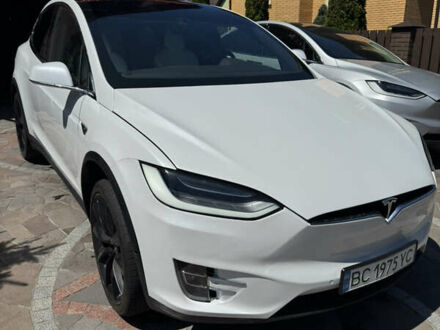 Тесла Модель Х 2016 в Львове на Automoto.ua Белый Тесла Модель Х, объемом двигателя 0 л и пробегом 200 тыс. км за 19500 $, фото 1 на Automoto.ua