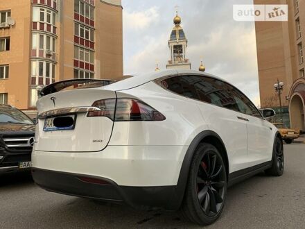 Тесла Модель Х 2016 в Киеве на Automoto.ua Белый Тесла Модель Х, объемом двигателя 0 л и пробегом 127 тыс. км за 48000 $, фото 1 на Automoto.ua