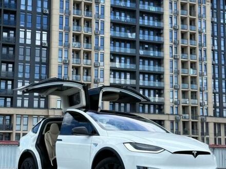 Тесла Модель Х 2016 в Виннице на Automoto.ua Белый Тесла Модель Х, объемом двигателя 0 л и пробегом 118 тыс. км за 27000 $, фото 1 на Automoto.ua