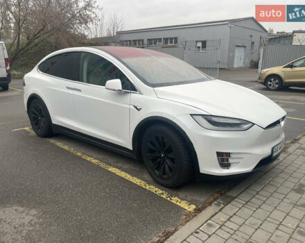 Білий Тесла Модель Х, об'ємом двигуна 0 л та пробігом 99 тис. км за 20990 $, фото 1 на Automoto.ua