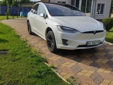 Білий Тесла Модель Х, об'ємом двигуна 0 л та пробігом 175 тис. км за 18900 $, фото 1 на Automoto.ua