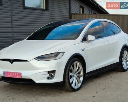 Білий Тесла Модель Х, об'ємом двигуна 0 л та пробігом 136 тис. км за 19950 $, фото 1 на Automoto.ua