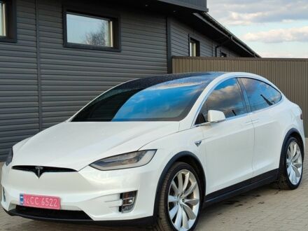 Білий Тесла Модель Х, об'ємом двигуна 0 л та пробігом 135 тис. км за 20850 $, фото 1 на Automoto.ua