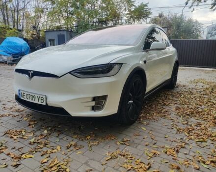 Тесла Модель Х 2017 у Дніпро (Дніпропетровську) на Automoto.ua Білий Тесла Модель Х, об'ємом двигуна 0 л та пробігом 106 тис. км за 22000 $, фото 1 на Automoto.ua
