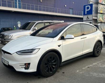 Білий Тесла Модель Х, об'ємом двигуна 0 л та пробігом 130 тис. км за 30000 $, фото 1 на Automoto.ua