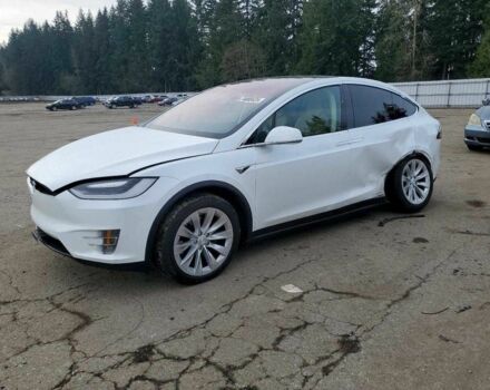 Білий Тесла Модель Х, об'ємом двигуна 0 л та пробігом 90 тис. км за 5600 $, фото 1 на Automoto.ua