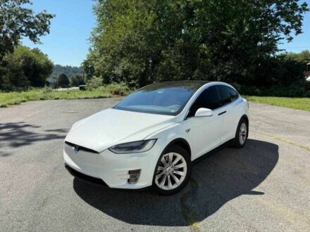 Тесла Модель Х 2018 в Полтаве на Automoto.ua Белый Тесла Модель Х, объемом двигателя 0 л и пробегом 74 тыс. км за 18000 $, фото 1 на Automoto.ua