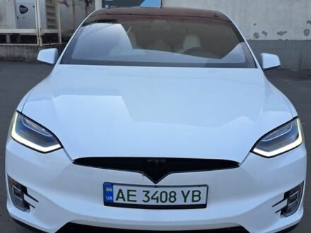 Білий Тесла Модель Х, об'ємом двигуна 0 л та пробігом 180 тис. км за 20100 $, фото 1 на Automoto.ua