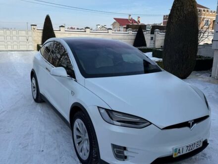 Білий Тесла Модель Х, об'ємом двигуна 0 л та пробігом 83 тис. км за 29500 $, фото 1 на Automoto.ua