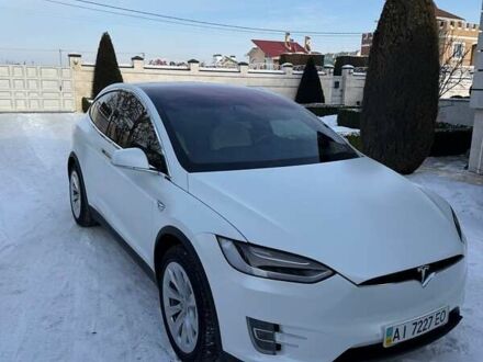 Білий Тесла Модель Х, об'ємом двигуна 0 л та пробігом 83 тис. км за 29500 $, фото 1 на Automoto.ua