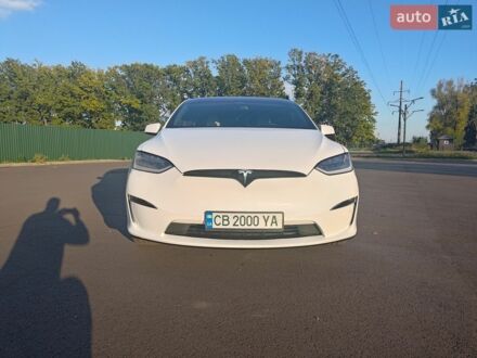 Білий Тесла Модель Х, об'ємом двигуна 0 л та пробігом 122 тис. км за 33000 $, фото 1 на Automoto.ua