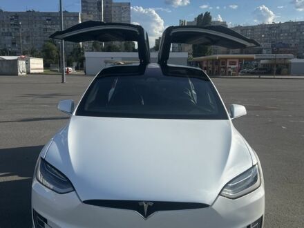 Тесла Модель Х 2019 в Харькове на Automoto.ua Белый Тесла Модель Х, объемом двигателя 0 л и пробегом 160 тыс. км за 28500 $, фото 1 на Automoto.ua
