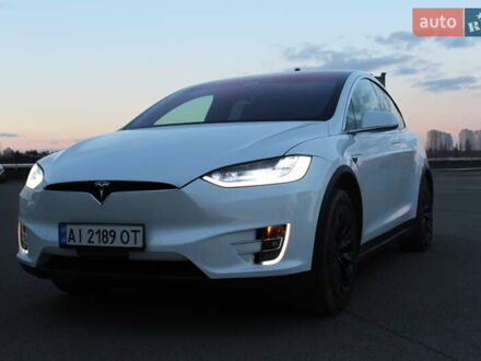 Тесла Модель Х 2019 в Киеве на Automoto.ua Белый Тесла Модель Х, объемом двигателя 0 л и пробегом 58 тыс. км за 33500 $, фото 1 на Automoto.ua