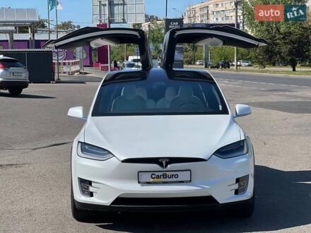 Тесла Модель Х 2020 в Одессе на Automoto.ua Белый Тесла Модель Х, объемом двигателя 0 л и пробегом 113 тыс. км за 33999 $, фото 1 на Automoto.ua
