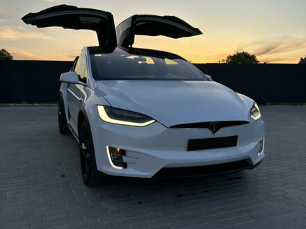 Тесла Модель Х 2020 в Тернополе на Automoto.ua Белый Тесла Модель Х, объемом двигателя 0 л и пробегом 120 тыс. км за 44000 $, фото 1 на Automoto.ua