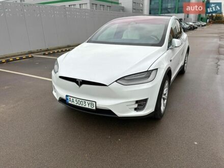 Белый Тесла Модель Х, объемом двигателя 0 л и пробегом 117 тыс. км за 29500 $, фото 1 на Automoto.ua