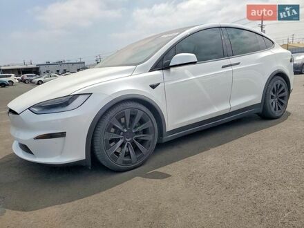 Белый Тесла Модель Х, объемом двигателя 0 л и пробегом 95 тыс. км за 16000 $, фото 1 на Automoto.ua