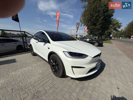 Белый Тесла Модель Х, объемом двигателя 0 л и пробегом 110 тыс. км за 47000 $, фото 1 на Automoto.ua