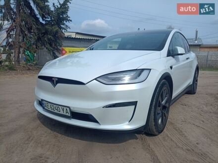 Белый Тесла Модель Х, объемом двигателя 0 л и пробегом 23 тыс. км за 49900 $, фото 1 на Automoto.ua