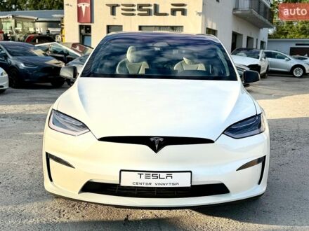 Белый Тесла Модель Х, объемом двигателя 0 л и пробегом 126 тыс. км за 45500 $, фото 1 на Automoto.ua
