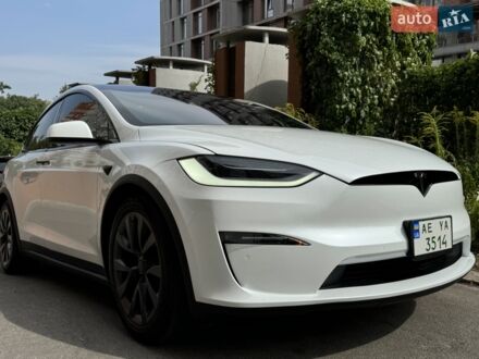 Белый Тесла Модель Х, объемом двигателя 0 л и пробегом 17 тыс. км за 39900 $, фото 1 на Automoto.ua