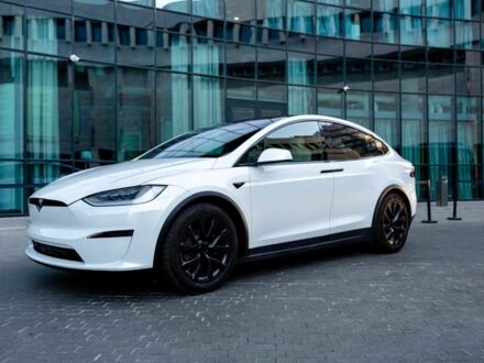 Тесла Модель Х 2023 в Киеве на Automoto.ua Белый Тесла Модель Х, объемом двигателя 1 л и пробегом 27 тыс. км за 29800 $, фото 1 на Automoto.ua