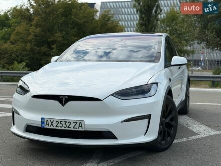 Белый Тесла Модель Х, объемом двигателя 0 л и пробегом 55 тыс. км за 43000 $, фото 1 на Automoto.ua