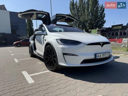 Белый Тесла Модель Х, объемом двигателя 0 л и пробегом 25 тыс. км за 58900 $, фото 1 на Automoto.ua