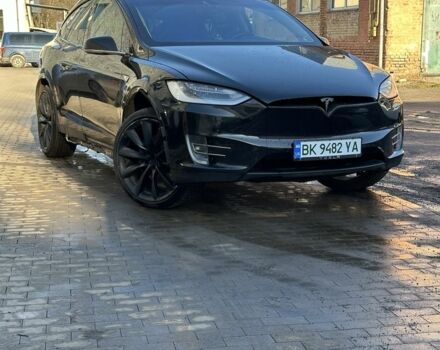 Черный Тесла Модель Х, объемом двигателя 0 л и пробегом 172 тыс. км за 17500 $, фото 2 на Automoto.ua