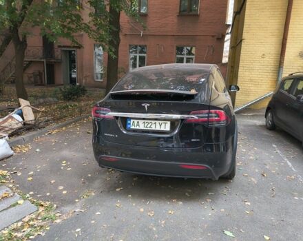 Черный Тесла Модель Х, объемом двигателя 0 л и пробегом 120 тыс. км за 25000 $, фото 4 на Automoto.ua
