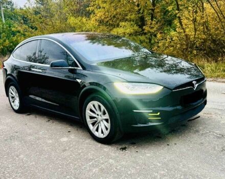 Черный Тесла Модель Х, объемом двигателя 0 л и пробегом 97 тыс. км за 16000 $, фото 3 на Automoto.ua