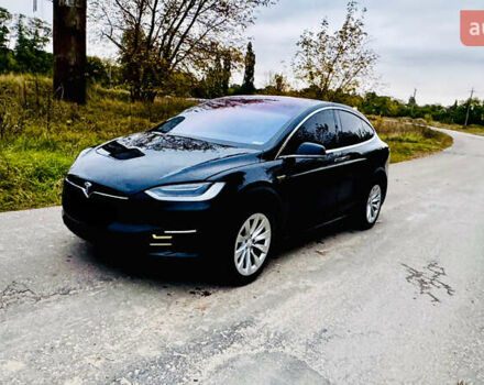 Черный Тесла Модель Х, объемом двигателя 0 л и пробегом 95 тыс. км за 16500 $, фото 3 на Automoto.ua