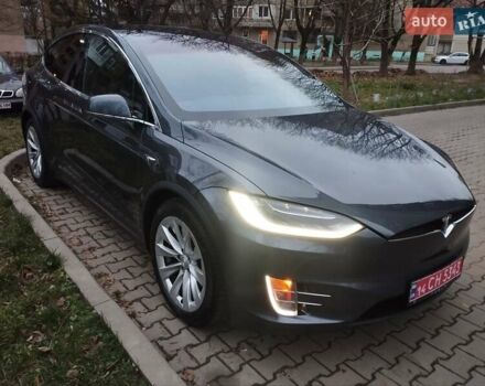 Чорний Тесла Модель Х, об'ємом двигуна 0 л та пробігом 196 тис. км за 19999 $, фото 2 на Automoto.ua