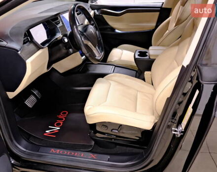 Чорний Тесла Модель Х, об'ємом двигуна 0 л та пробігом 132 тис. км за 19900 $, фото 30 на Automoto.ua