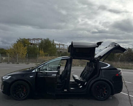 Чорний Тесла Модель Х, об'ємом двигуна 0 л та пробігом 84 тис. км за 19500 $, фото 16 на Automoto.ua