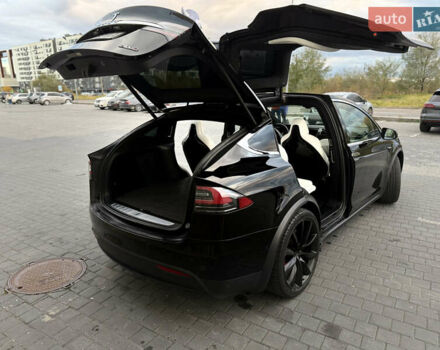 Черный Тесла Модель Х, объемом двигателя 0 л и пробегом 112 тыс. км за 37700 $, фото 32 на Automoto.ua