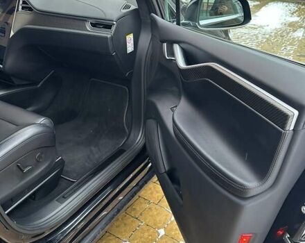 Черный Тесла Модель Х, объемом двигателя 0 л и пробегом 109 тыс. км за 27000 $, фото 19 на Automoto.ua