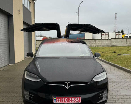 Черный Тесла Модель Х, объемом двигателя 0 л и пробегом 264 тыс. км за 15500 $, фото 6 на Automoto.ua