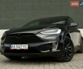 Черный Тесла Модель Х, объемом двигателя 0 л и пробегом 98 тыс. км за 32999 $, фото 29 на Automoto.ua