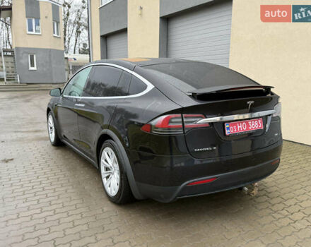 Черный Тесла Модель Х, объемом двигателя 0 л и пробегом 264 тыс. км за 15500 $, фото 4 на Automoto.ua