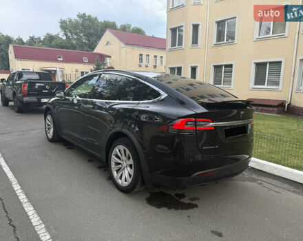 Тесла Модель Х 2017 у Києві на Automoto.ua Чорний Тесла Модель Х, об'ємом двигуна 0 л та пробігом 140 тис. км за 19900 $, фото 3 на Automoto.ua
