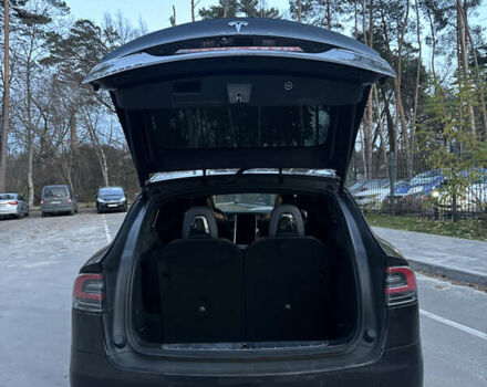 Черный Тесла Модель Х, объемом двигателя 0 л и пробегом 194 тыс. км за 19999 $, фото 29 на Automoto.ua