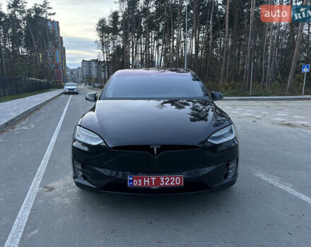 Черный Тесла Модель Х, объемом двигателя 0 л и пробегом 194 тыс. км за 19999 $, фото 5 на Automoto.ua