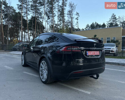 Черный Тесла Модель Х, объемом двигателя 0 л и пробегом 194 тыс. км за 19999 $, фото 14 на Automoto.ua