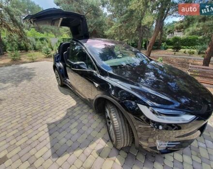 Черный Тесла Модель Х, объемом двигателя 0 л и пробегом 42 тыс. км за 24000 $, фото 7 на Automoto.ua