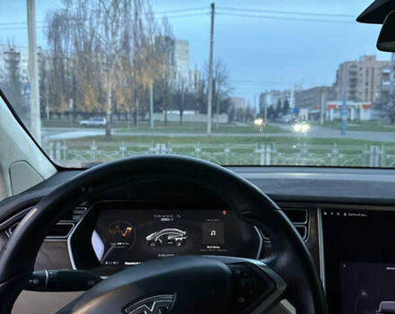 Чорний Тесла Модель Х, об'ємом двигуна 0 л та пробігом 112 тис. км за 27000 $, фото 14 на Automoto.ua